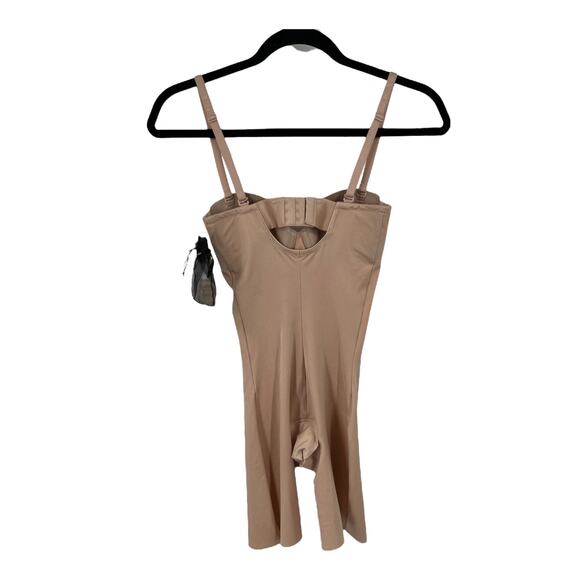Spanx bodysuit tan 10156R Suit Your Fancy Strapless cupped mid thigh X-Small XS - Picture 3 of 7